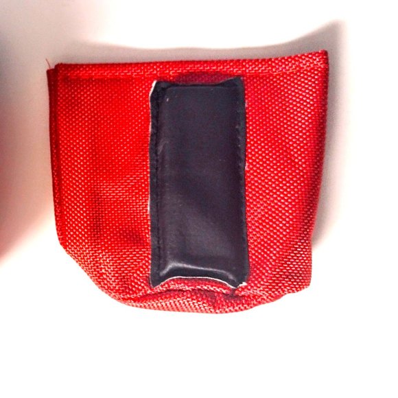 Snap-on Set 2 CAN COZIES w/MAGNETS + VINTAGE KEY HOLDER & ZIPPER PULL ~ ALL NEW - Picture 11 of 13